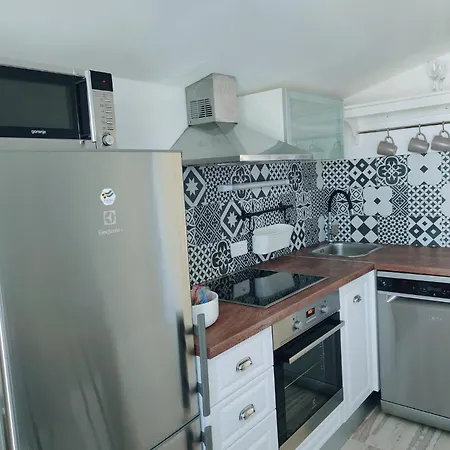 Jelena Apartment Podstrana