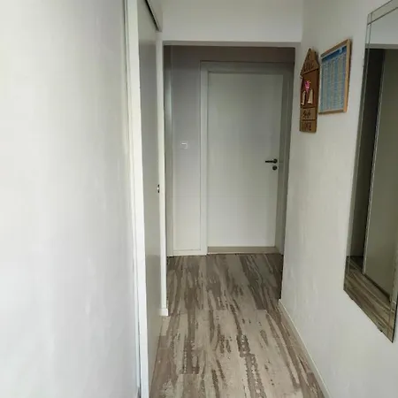 Apartment Jelena Podstrana