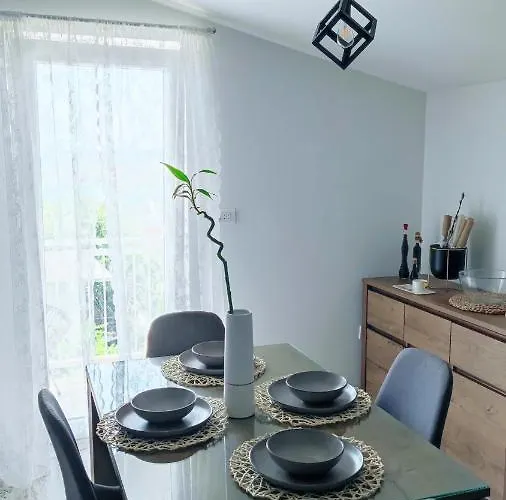 Apartament Jelena *