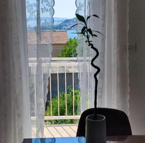 Apartament Jelena